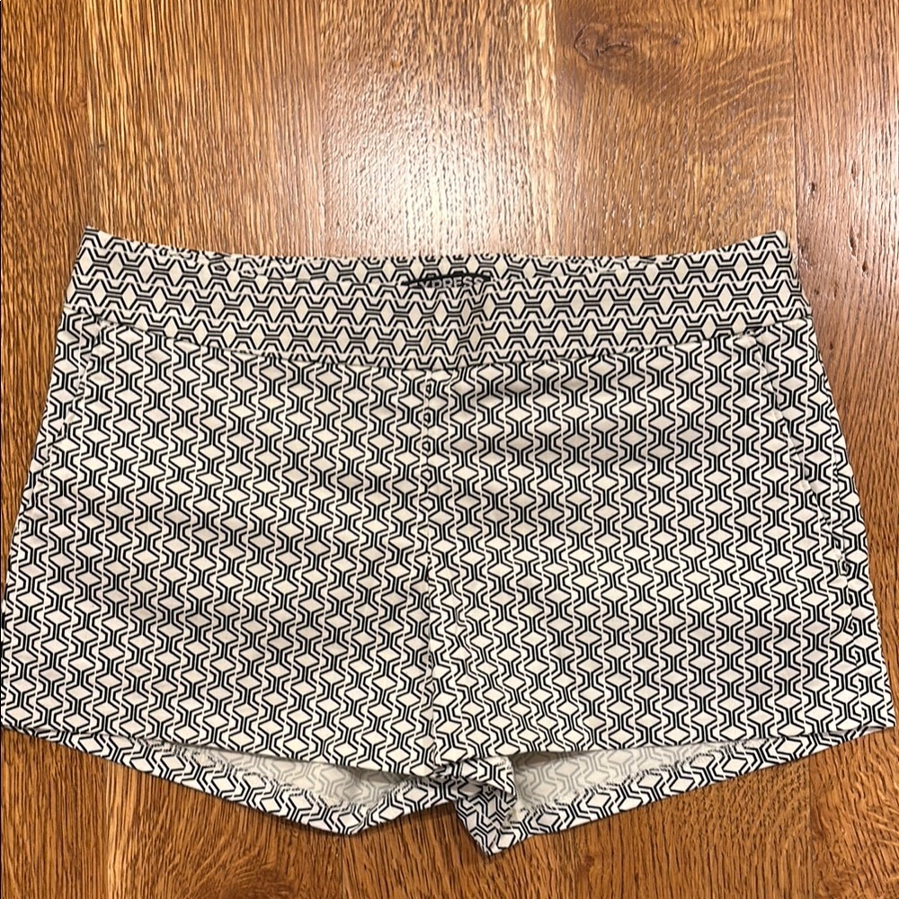 Express High Waist Black and White Geometric Shorts